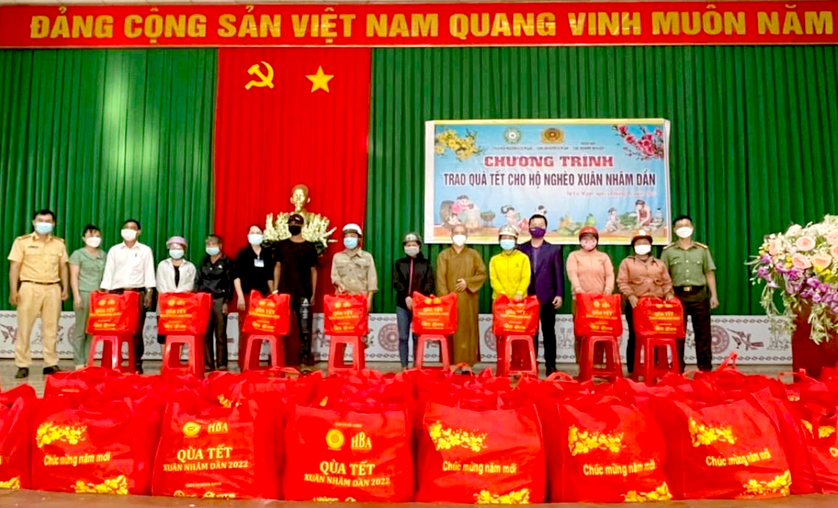 Chăm lo cho mọi người nghèo, không để ai bị bỏ lại phía sau (12/1/2023)